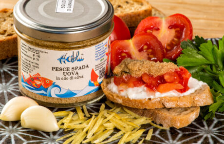 pesce spada uovo in olio di oliva pesce spada uovo in olio di oliva